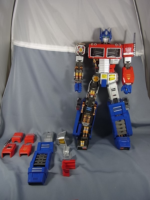 Unboxing Images Ultimetal Optimus Prime Reveal Amazing Details Of Super Collectible Figure  (41 of 61)